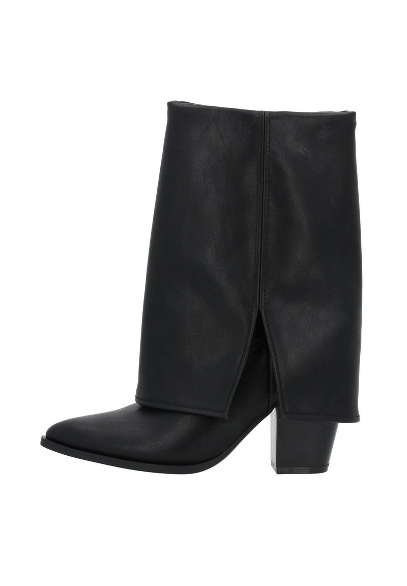 Botte de cheville en simili cuir noir avec un bout pointu et un talon bloc. Présente un design plié unique en haut et une texture lisse.