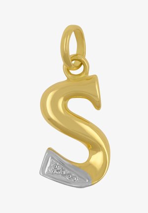 Ciondolo a forma di lettera "S" in tono oro con finitura liscia e lucida e un accento argentato alla base, caratterizzato da dettagli incisi. Anello di attacco per appenderlo.