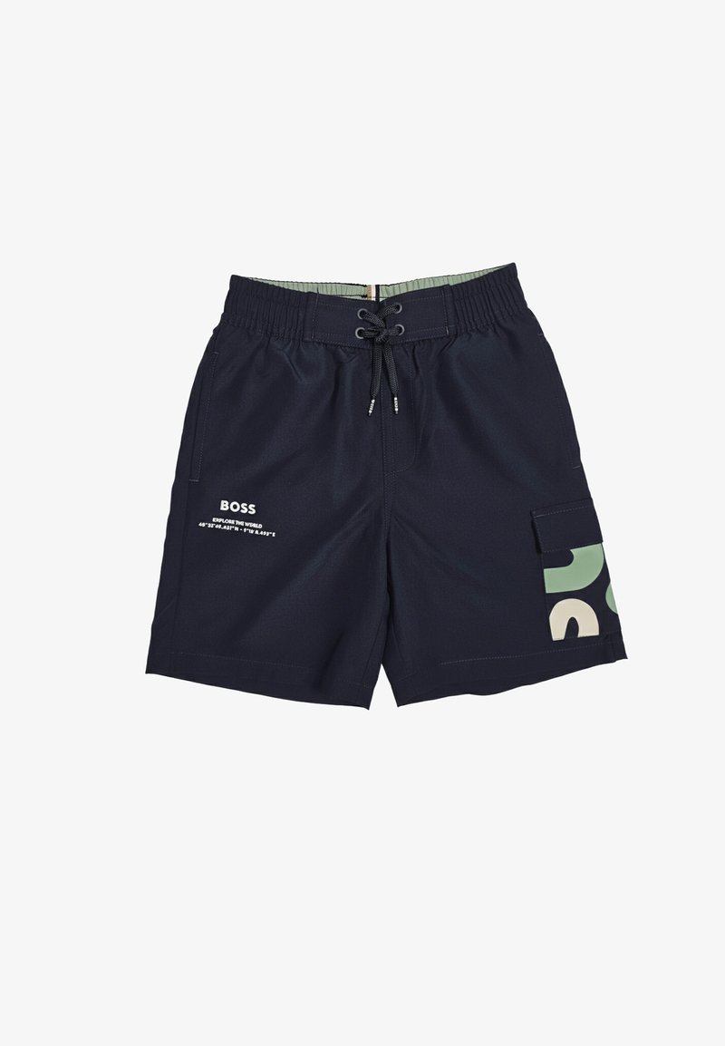 Shorts de bain pour hommes bleu marine avec taille élastique, cordon de serrage à l'avant, poche latérale et logo blanc "BOSS" avec texte sur la jambe gauche.