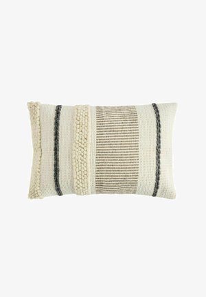 Rechthoekig crème kussen met getextureerde strepen in beige, grijs en zwart, met geweven en pompon details.