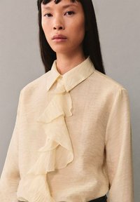 Mango Skjortebluser - off-white