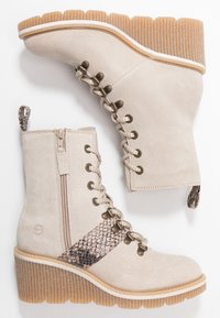 Tamaris Botines de cuña - beige