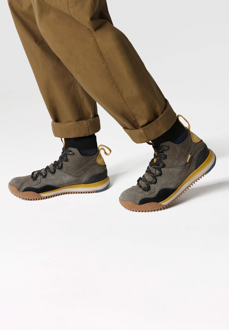 The North Face Trekingové boty - mottled green