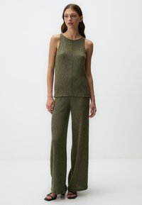Jimmy Key WIDE  khaki