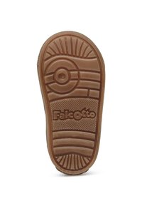 Hnědá gumová podrážka s texturovaným grip vzorem, kruhovým detailem a vygravírovaným názvem značky "Falcotto" blízko paty.