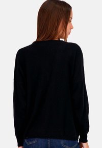 Mahogany THEIA - Strickpullover - black