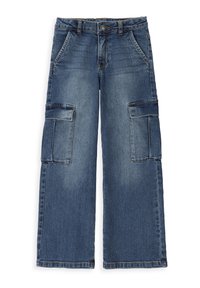 Dżinsy cargo w ciemnoniebieskim odcieniu, z szerokimi nogawkami, wieloma kieszeniami bocznymi oraz zapięciem na guziki w talii. Gładka faktura.