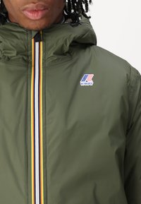 K-Way LE VRAI CLAUDE UNISEX - Giacca invernale - green cypress