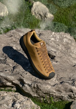 MOJITO WRAP GTX UNISEX - Hiking shoes - cayenne