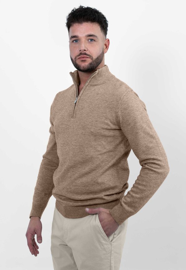 HALF ZIP - Strickpullover