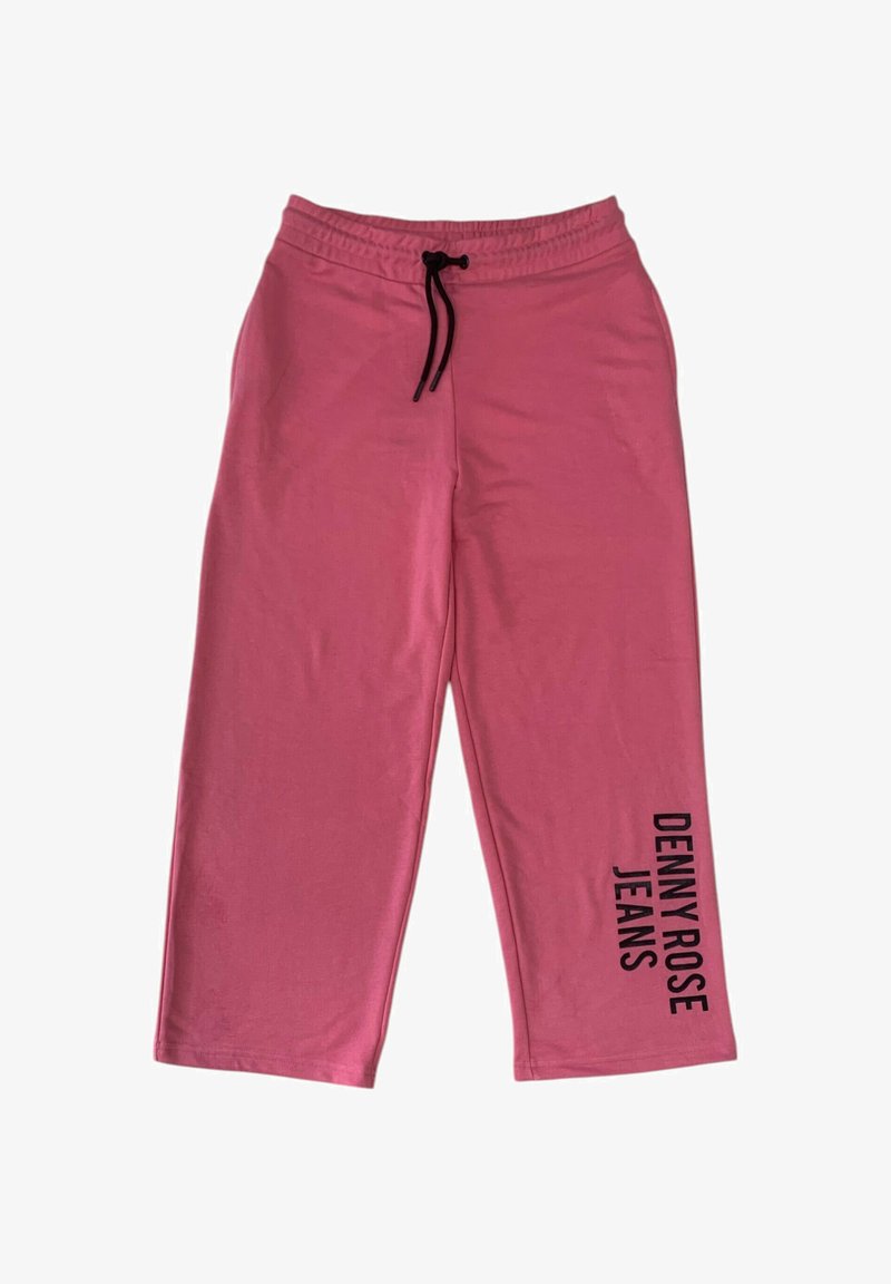 Pantaloni fitness rosa con vita regolabile, caratterizzati dal testo nero "DENNY ROSE JEANS" lungo la gamba sinistra. Tessuto morbido con una vestibilità comoda.