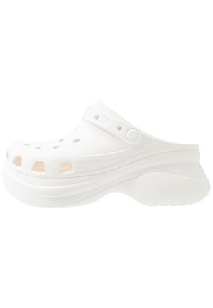 Crocs BAE - Iešļūcenes ar papēdi - white