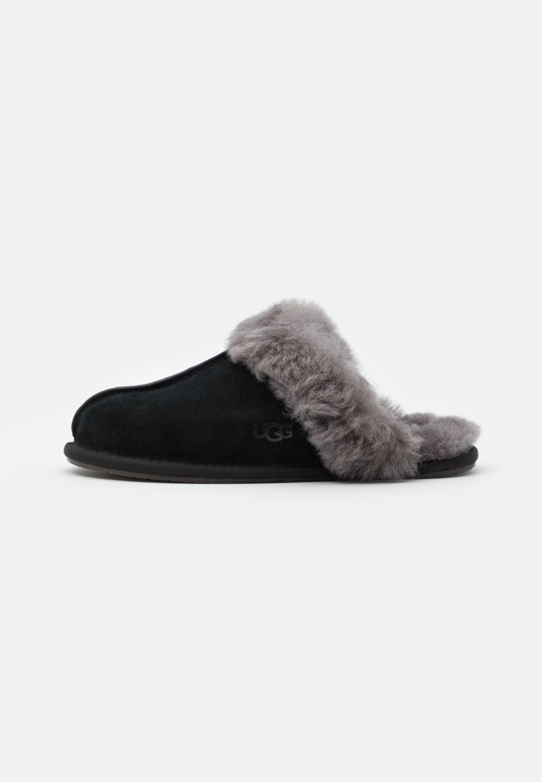 ugg scuffette black