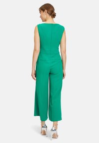 Vera Mont MIT WEITEM BEIN - Combinaison - shamrock green