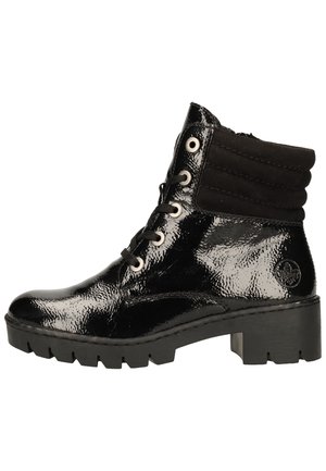 Kotníkové boty na platformě - black