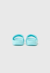 Jordan JORDAN FRANCHISE SLIDE - Chinelos de piscina - blue/electric green