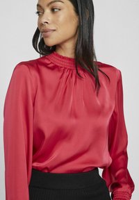 VILA MIT LANGEN ÄRMELN - Palaidinė - viva magenta