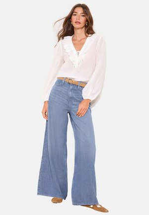 Lipsy, REGULAR FIT - RUFFLE TIE - Pusero - white