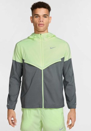 Nike Performance IMPOSSIBLY LIGHT WINDRUNNER - Chaqueta de running - barely volt barely volt smoke grey