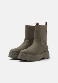 Tommy Hilfiger Botki na platformie