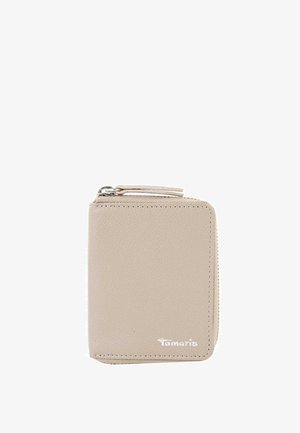 Beige Leder-Geldbörse mit Reißverschluss rundum, sichtbarem silbernem Reißverschluss und weißem "Tamaris"-Logo in der unteren rechten Ecke.