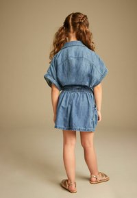 Next TWIST FRONT SET REGULAR FIT - Jeansshorts - blue denim