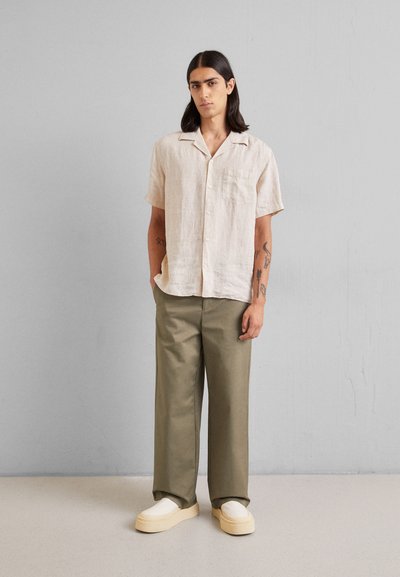 J.LINDEBERG MELANGE REG SHIRT - Shirt - safari beige