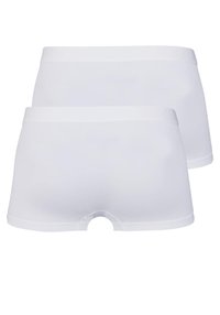 Vita underklädesshorts i en mjuk och elastisk tyg. Har en medelhög midja och en liten utskärning på baksidan. Set om två.