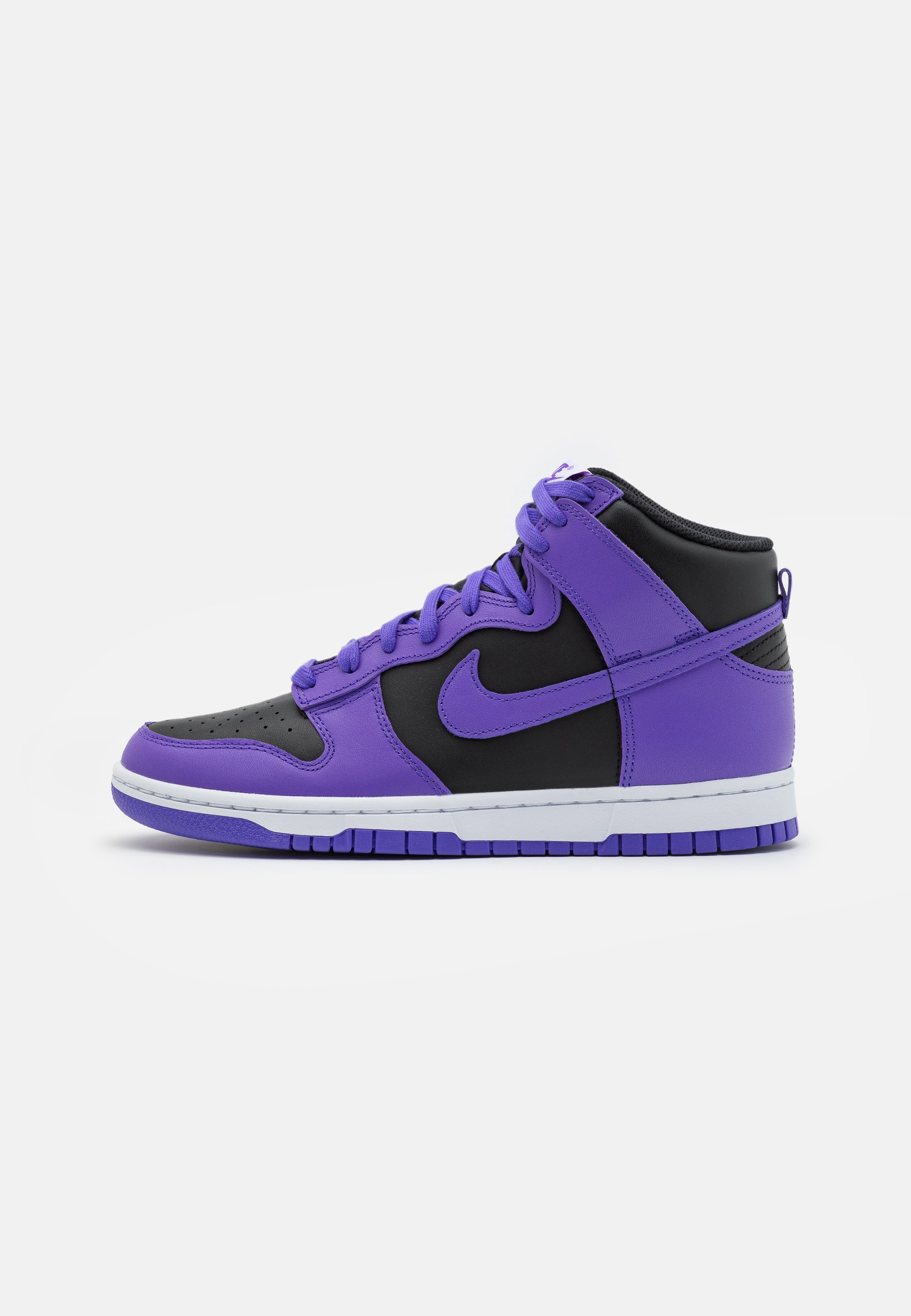 purple and black nike sneakers