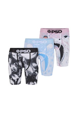 Drie paar PSD merk boxershorts met haaiengezicht ontwerpen in zwart-wit, blauw-wit en roze-wit kleuren.