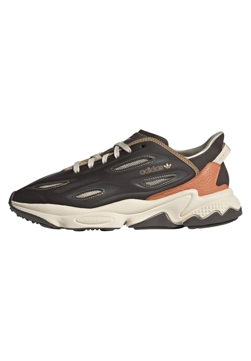 adidas Originals OZWEEGO CELOX - Trainers - brown - Zalando.ie
