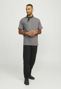 R.D.D. ROYAL DENIM DIVISION RDD - Vaqueros rectos - black denim