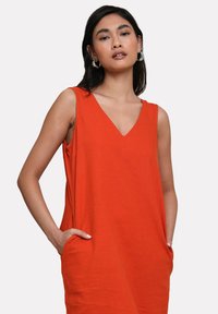 Threadbare THB PEGGY V - Vapaa-ajan mekko - orange