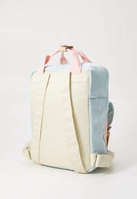 Doughnut MACAROON MINI BACKPACK UNISEX - Rucksack - cream/iceberg/sakura