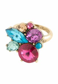 Auksinės spalvos žiedas su įvairiaspalviais brangakmeniais: rožine, turkio, purpuine ir žalia, su įvairiomis formomis, įskaitant apvalias ir marquise pjūvius.