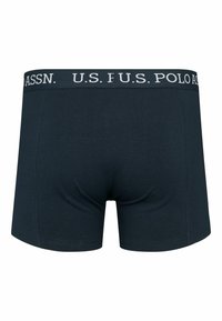 Mørkeblå boxershorts i bomullsblanding med en myk elastisk linning som har merket "U.S. F.U.S. POLO ASSN." i hvitt.