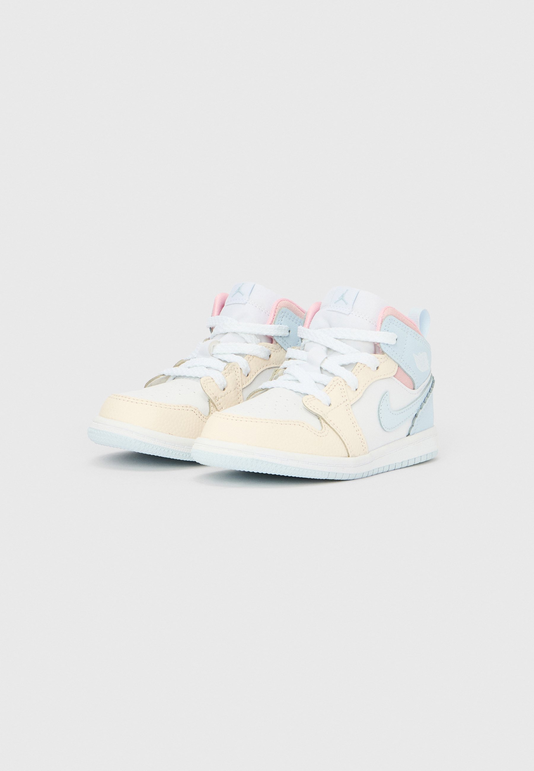 green mids with pink laces