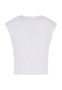 Ärmelloses weißes Baumwolloberteil mit hohem, rundem Halsausschnitt und leicht strukturierten Schultern. Glatte Textur und taillierte Silhouette.