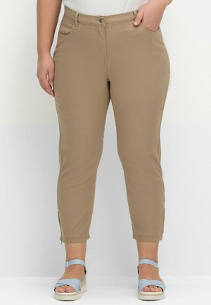 Sheego, Jeans Slim Fit - schlamm
