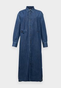 Robe chemise en denim avec un col, des boutons sur le devant, des manches longues et une poche poitrine unique. Elle présente une coupe décontractée et une couleur bleu profond.