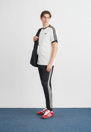 Adidas Originals 3-Stripes T-Shirt — foto 2