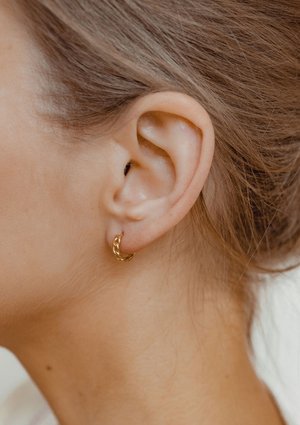 CHUNKY HUGGIES - Earrings - goldfarben