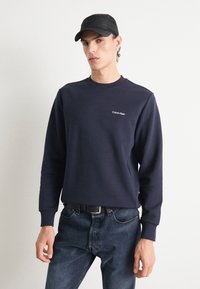 Calvin Klein MICRO LOGO REPREVE - Felpa - night sky