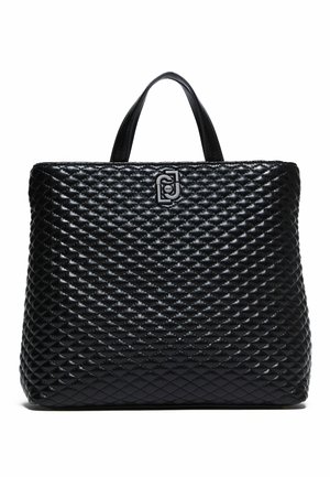 Borsa trapuntata nera con texture liscia, forma strutturata, doppio manico e dettaglio logo in metallo sulla parte anteriore.