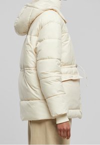 Urban Classics Vinterjacka - off-white