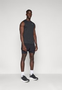 Mizuno IMPULSE CORE SLEEVELESS - Top - black