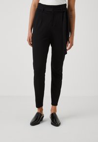 Vero Moda Tall - VMEVA PAPERBAG - Pantalones - black Imagen en miniatura 1