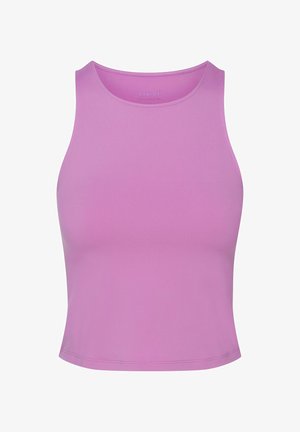 Fioletowy bezrękawnik crop top wykonany z elastycznej tkaniny, z wysokim dekoltem i dopasowanym krojem oraz starannie wykonanymi szwami.