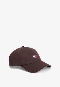 Nevybrané, brown