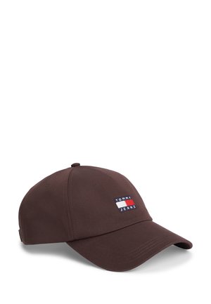 Ciemnobrązowa czapka baseballowa z zakrzywionym daszkiem i naszywką z logo Tommy Jeans na środku z przodu.